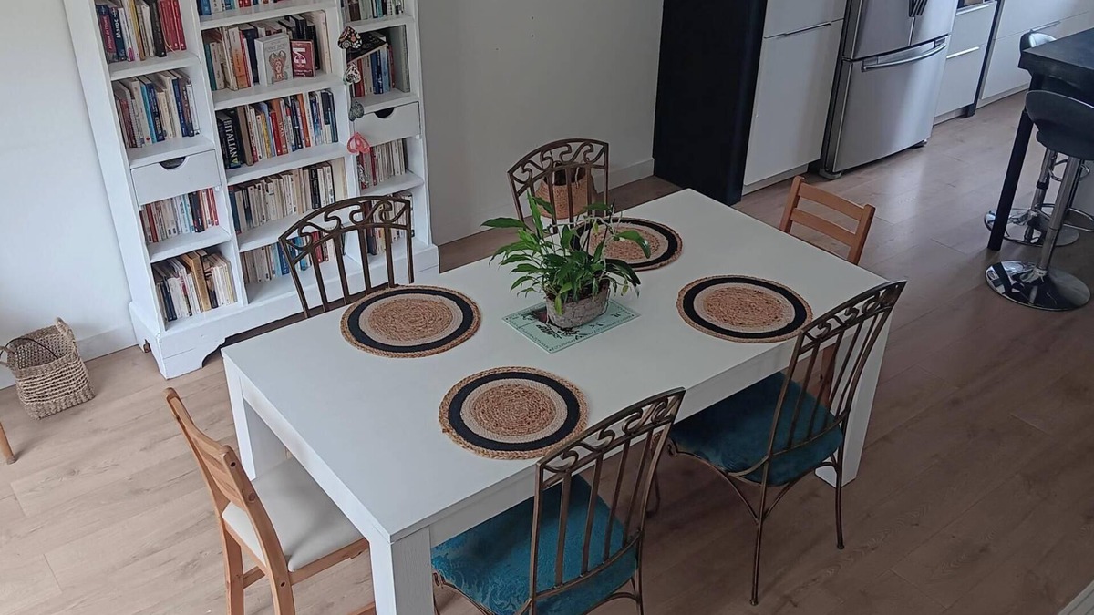 Langueux House | House for rent, very bright and quiet, close to the sea, pets welcome.