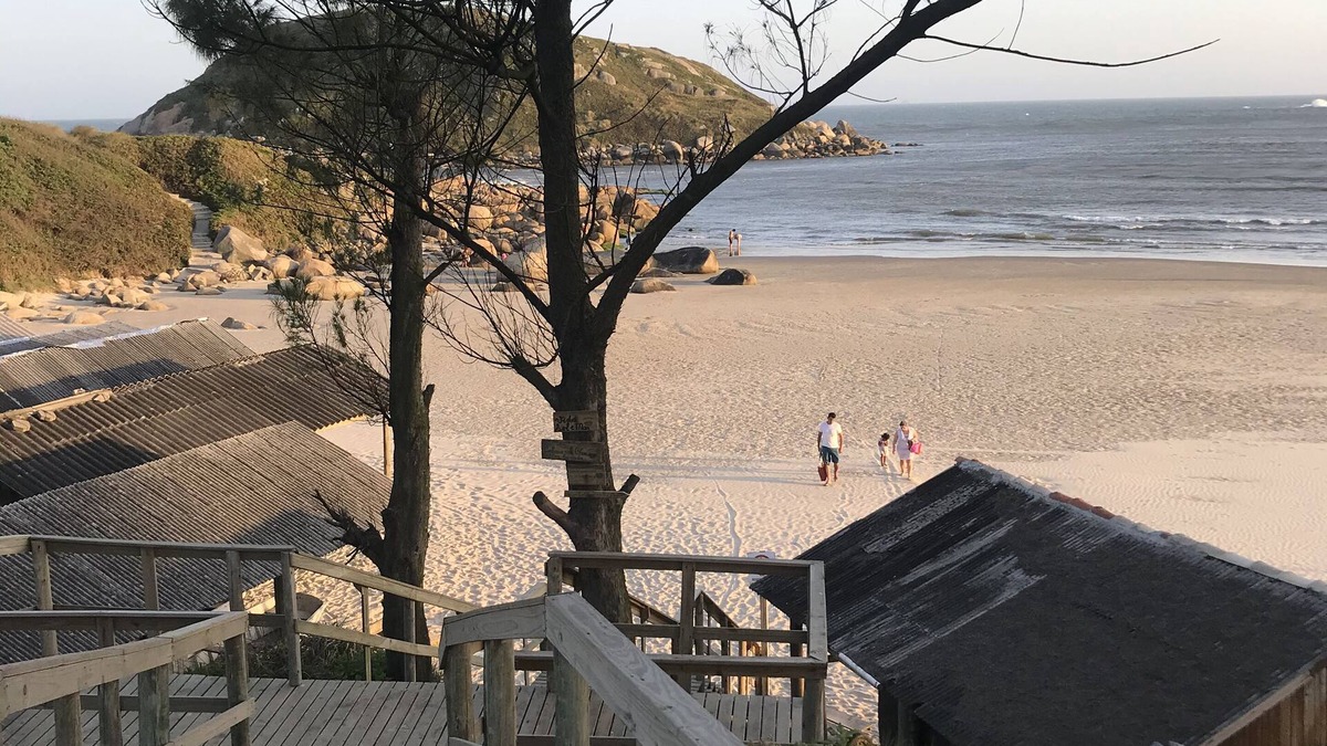 Sagrada Familia House | HOUSE FOR SEASON IN VILA BEACH - IMBITUBA, SC