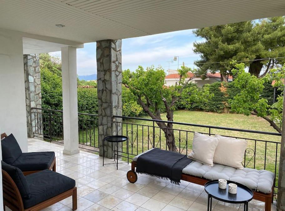 Agii Apostoli House | House+garden near the sea