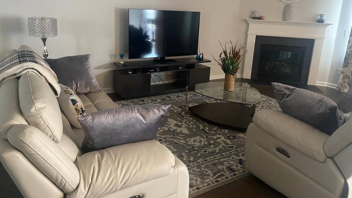 Dacula House | House in a quite suburb