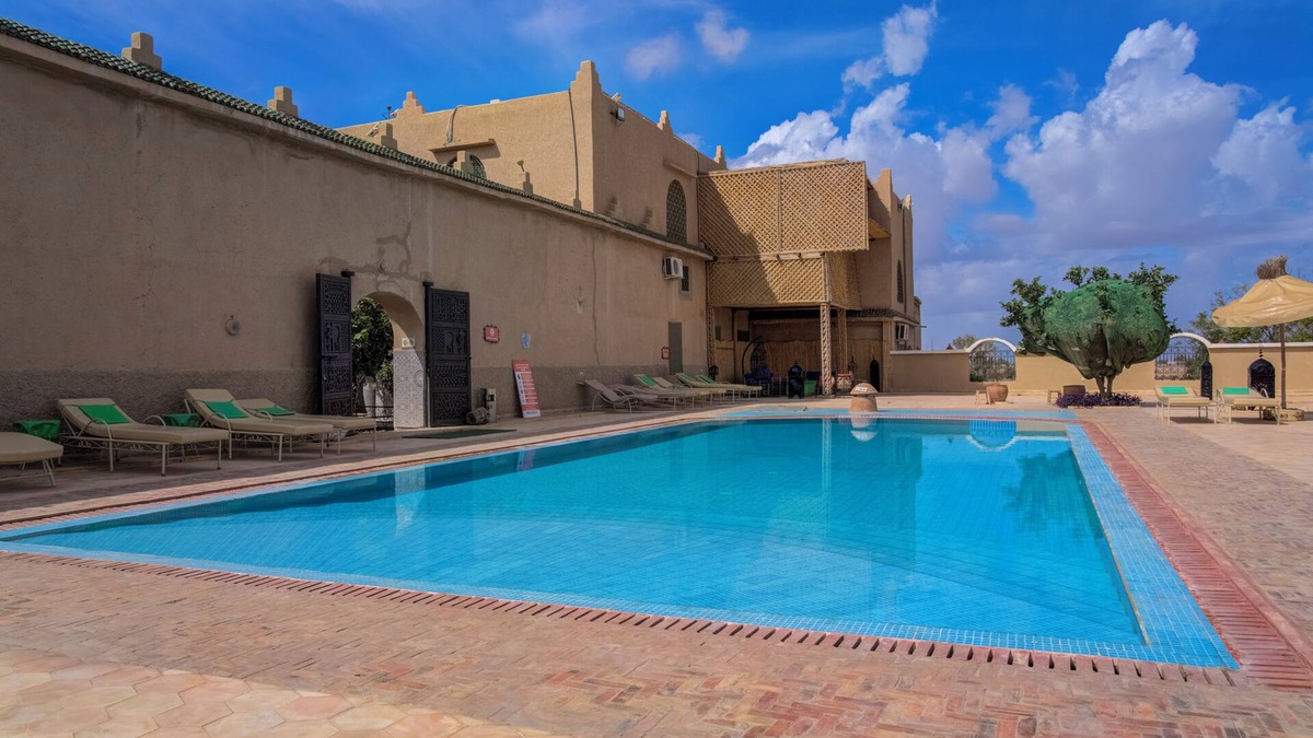 Ahmar Laglalcha House | House in a traditional riad with swimming pool in 21 ha of greenery