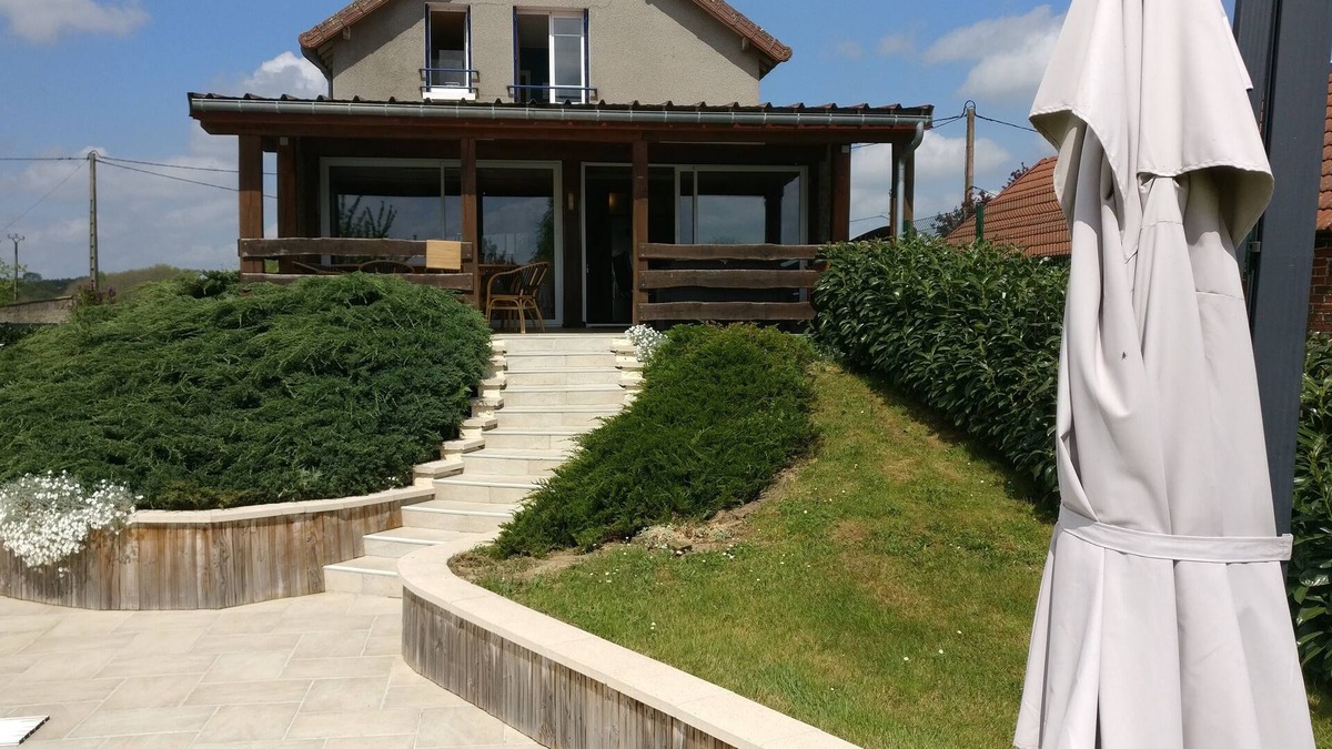 Fresselines House | House in Fresselines with private swimming pool heated from May to the end of September.