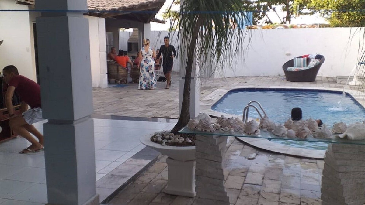 Ponta de Matos House | HOUSE IN FRONT OF THE SEA, NEAR RED SAND AND DIC