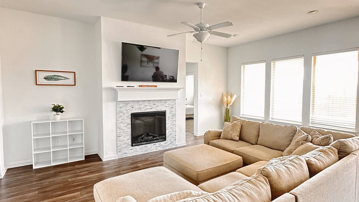 Haslet House | House in North Fort Worth