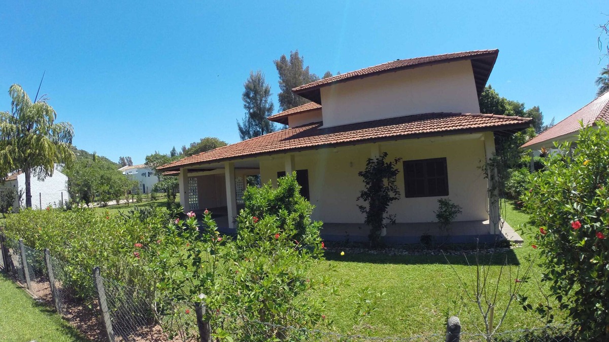 Lagoinha House | House in Praia da Lagoinha for 8 people - Cond Antares Club - Florianópolis