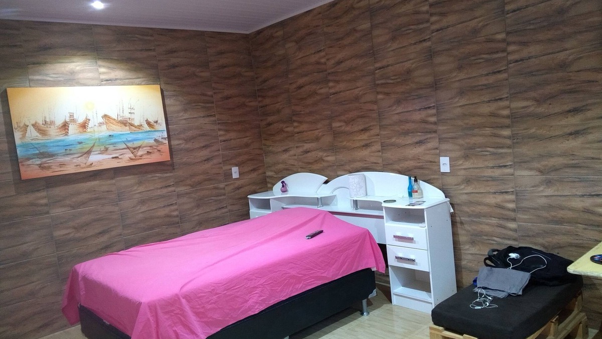 Praia do Futuro II House | House in Praia do Futuro II, sleeps 2 people.
