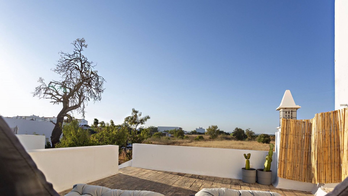 Luz de Tavira House | House, in the centre of Luz de Tavira, renovated