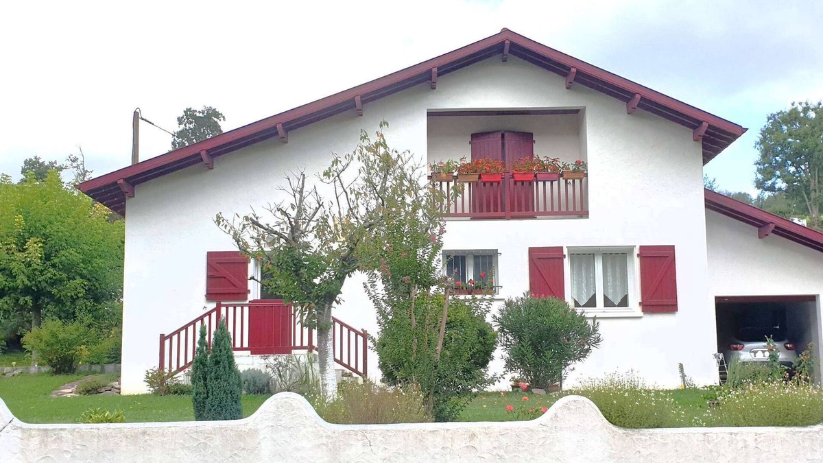Briscous House | House in the countryside 15 minutes from the main coastal towns