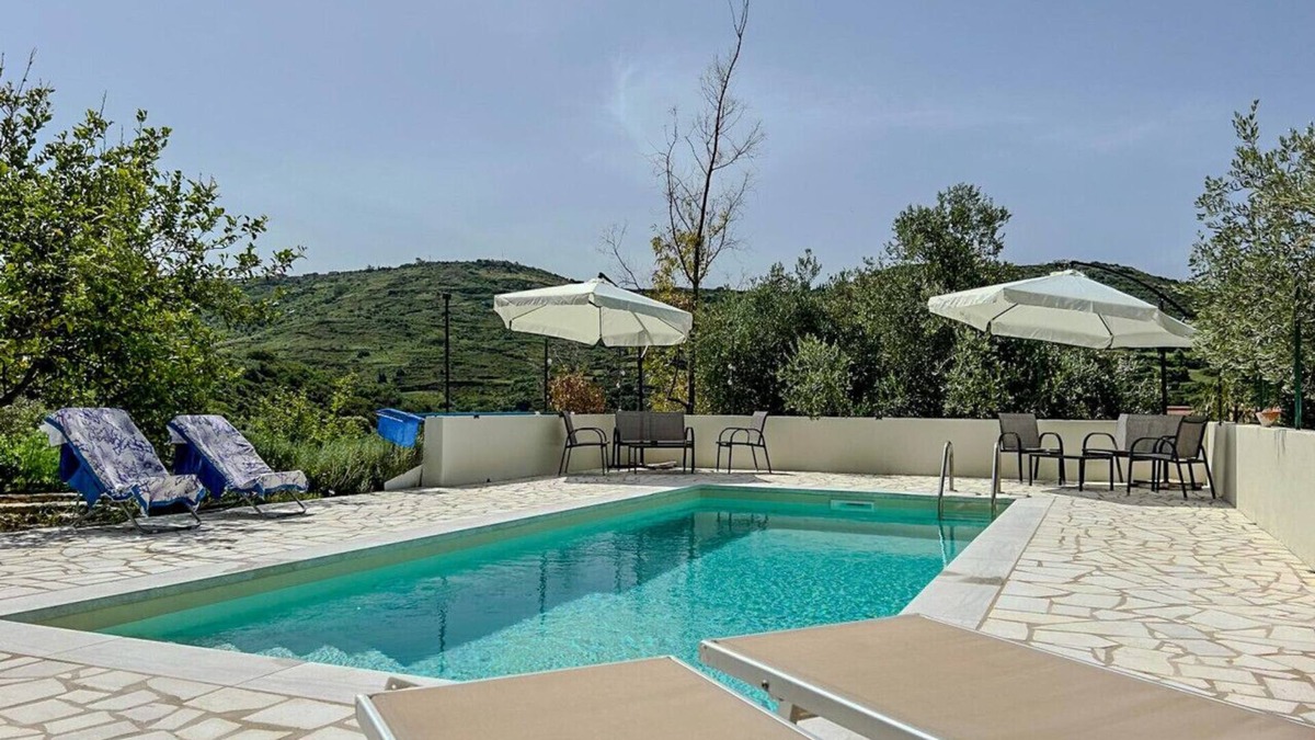 Modolo House | House in the Grapevine - Gabriel