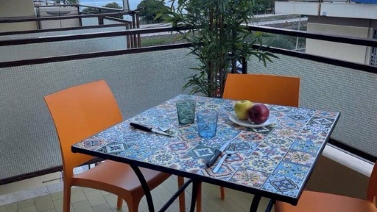 Borghetto Santo Spirito Apartment | House Natalina Brand new 30 meters from the beach