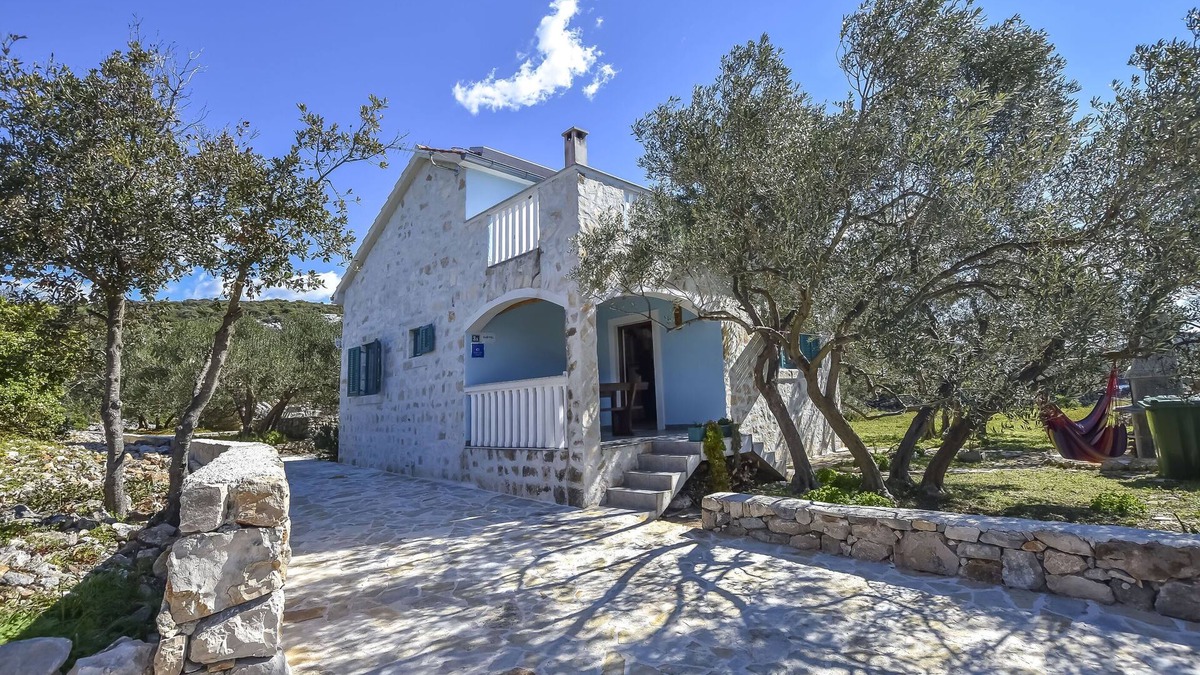 Pasman House | House Kastel (23701-K1) - Tkon - island Pasman