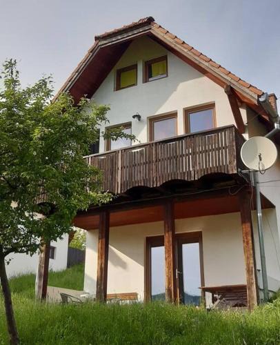 Cisnadioara House | House Michael Camping Ananas Cisnadioara