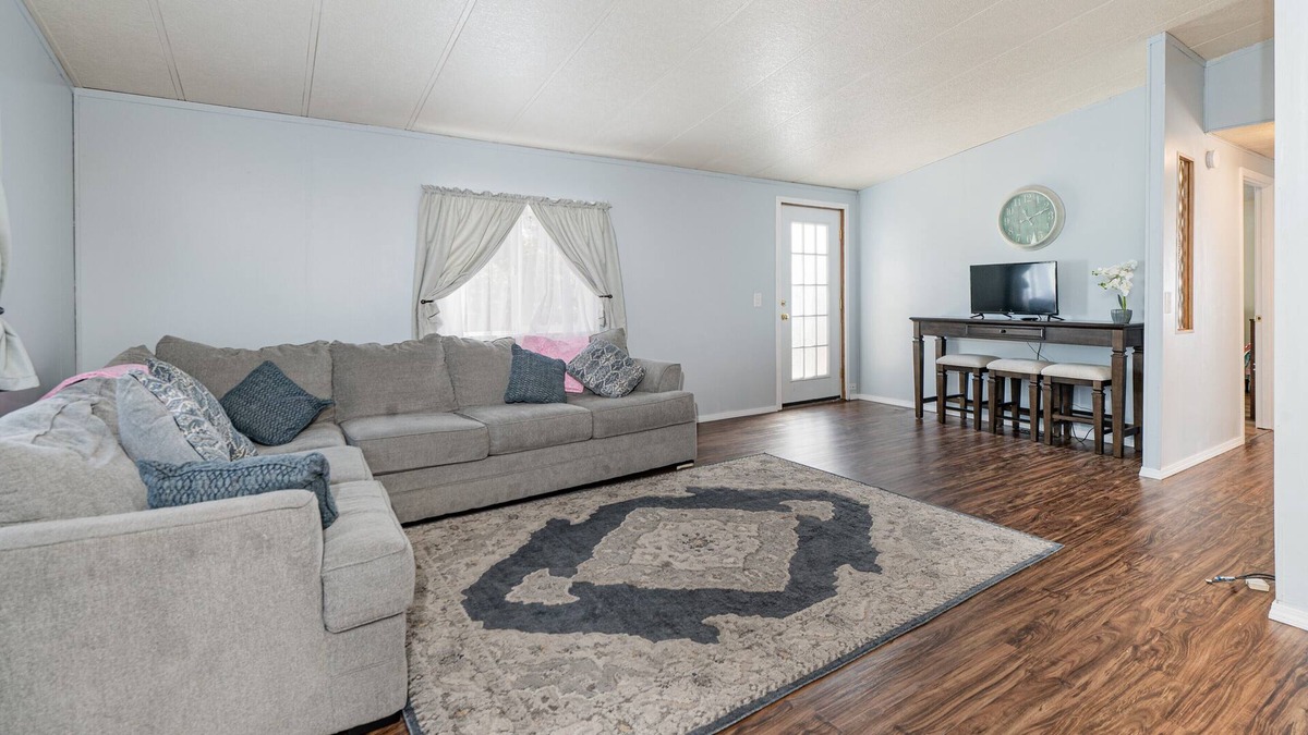 Blaine House | HOUSE NEAR BIRCH BAY WASHINGTON AND 5 MINUTES FROM CANADIAN BORDER