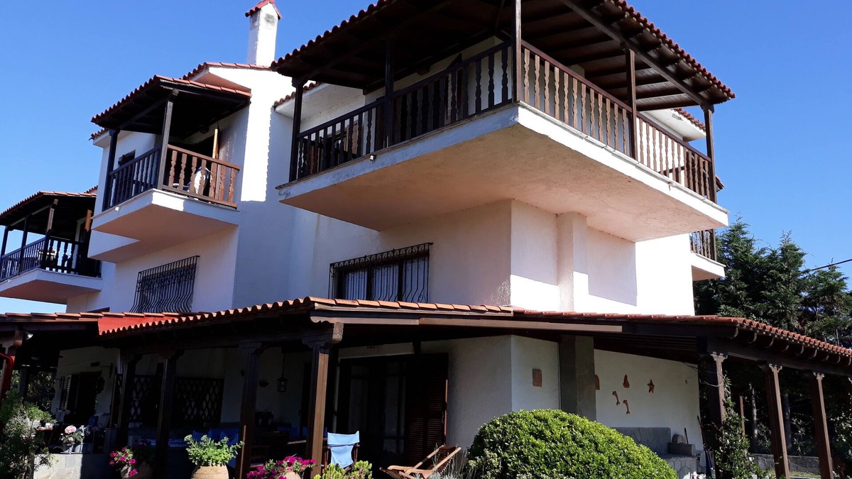 Kassandra Villa | HOUSE NO LONGER AVAILABLE