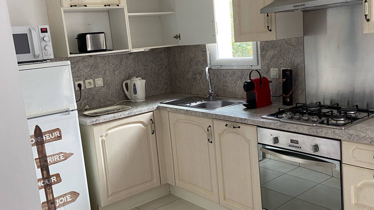 Thuir House | house of 70 m2accolee has the principal ownership with 6 beds and garden of100m