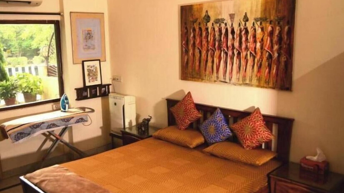 Noida Apartment | House of Comfort Noida 1 bedroom unit 3