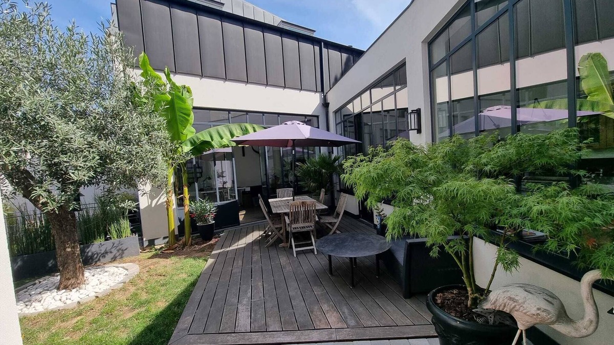 La Garenne-Colombes House | House of Marine & Hervé