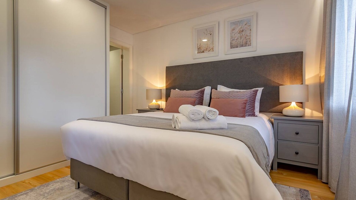 Santa Maria Maior Apartment | HOUSE OF SAINT JAMES 1