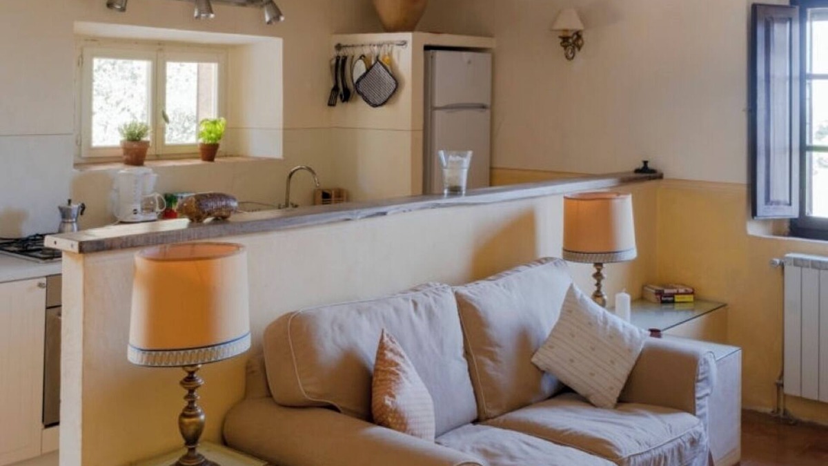 Lucignano House | House of the Holm oaks