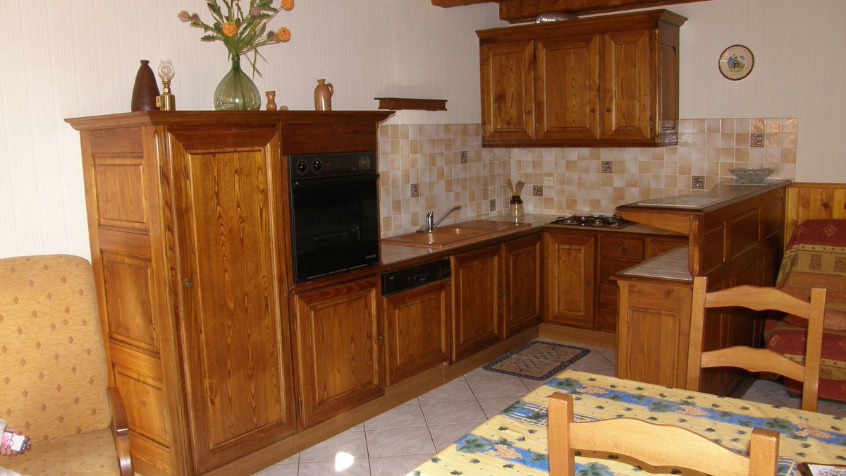 Sainte-Enimie House | House on the banks of the Tarn at Ste Enimie in the Gorges du Tarn