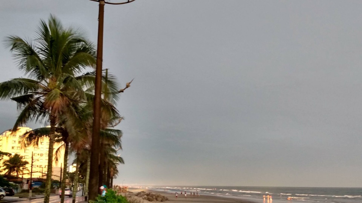 Vila Anhanguera House | HOUSE ON MONGAGUÁ BEACH.