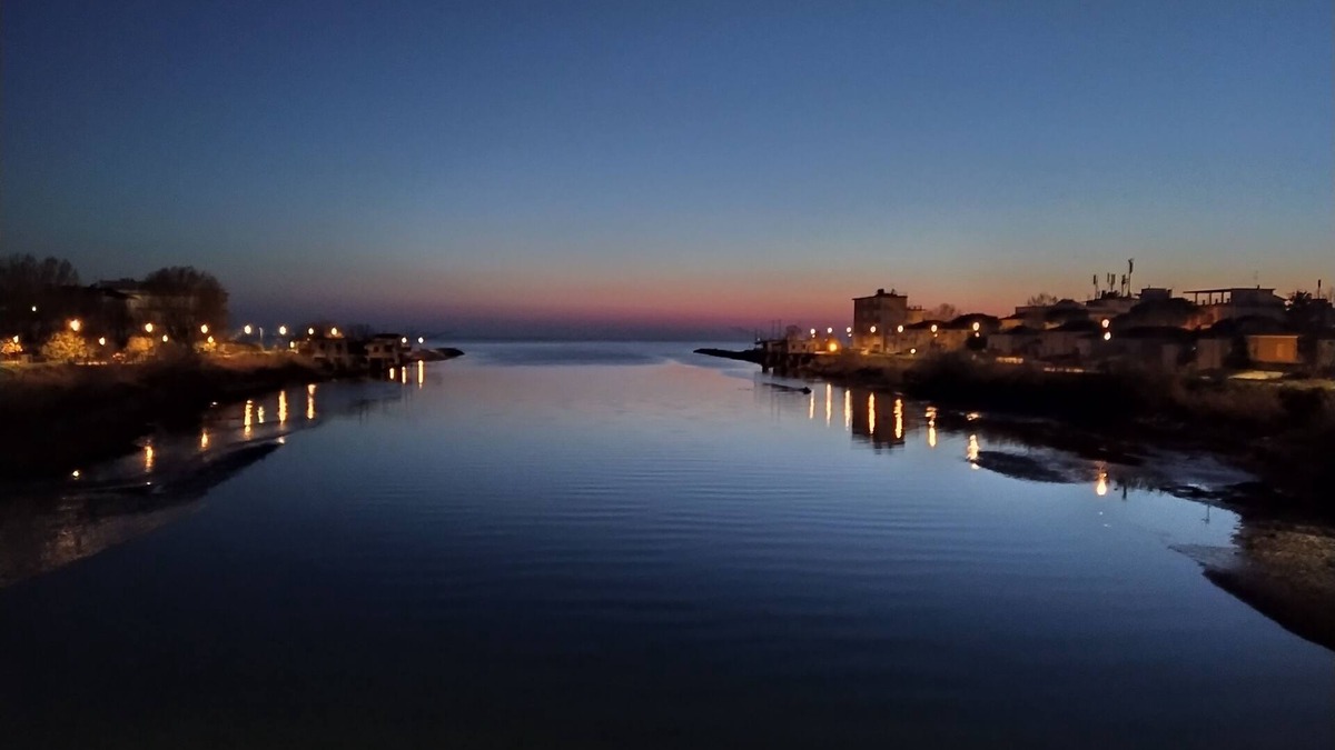 San Giuliano a Mare Apartment | House on the beach with balcony "Seaview" for 7 Persons in Rimini