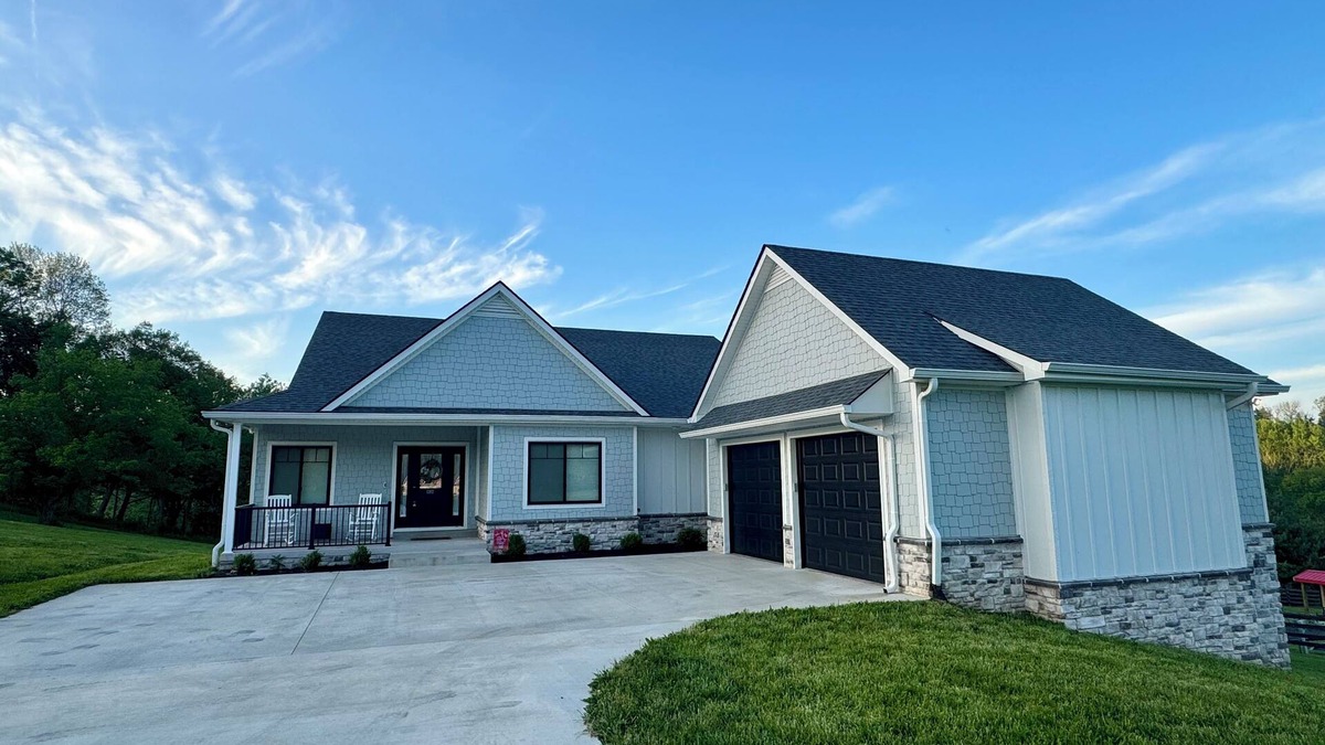 Danville House | House on the River with a Movie Theater Room. And on the Bourbon Trail!
