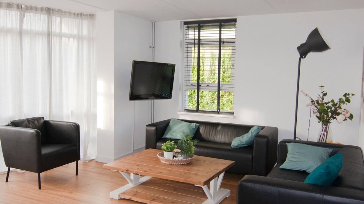 Medemblik House | House on the waterfront and 5min walk from the IJsselmeer
