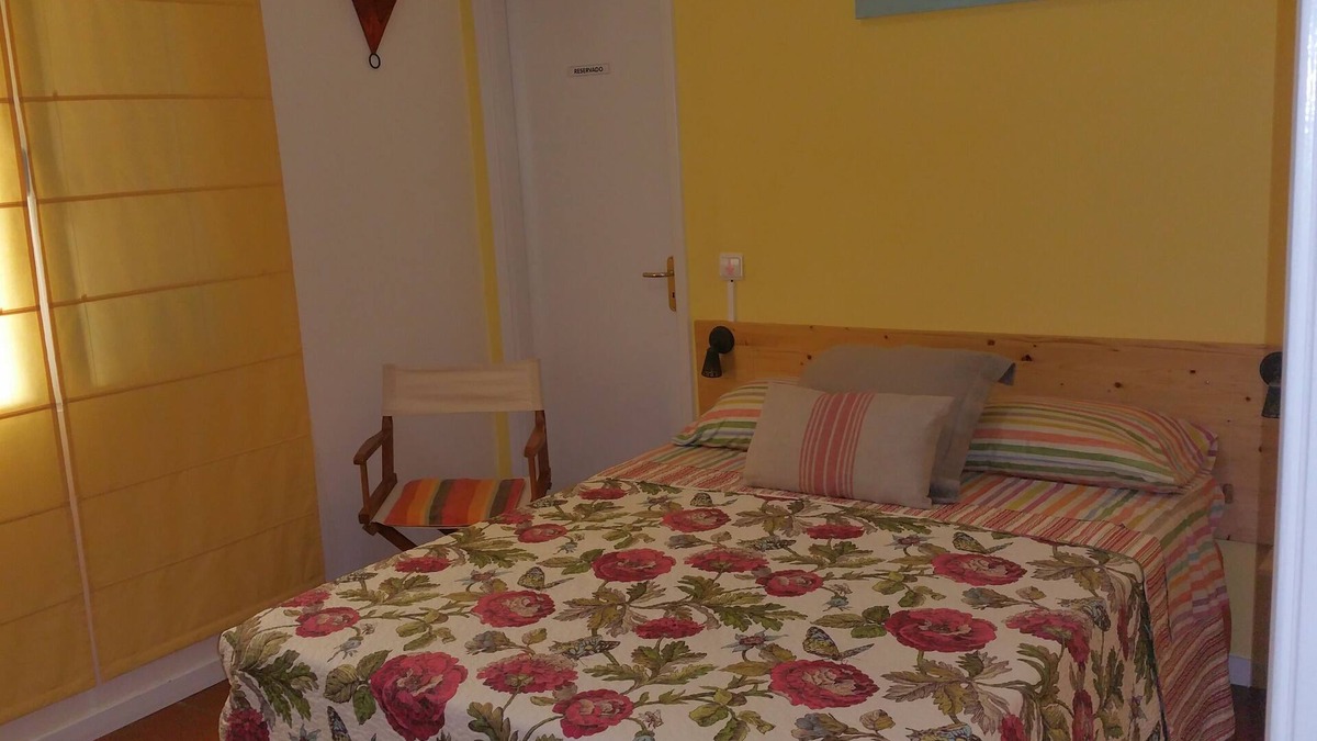 Porto da Cruz House | house pc a quiet house with indoor pool.