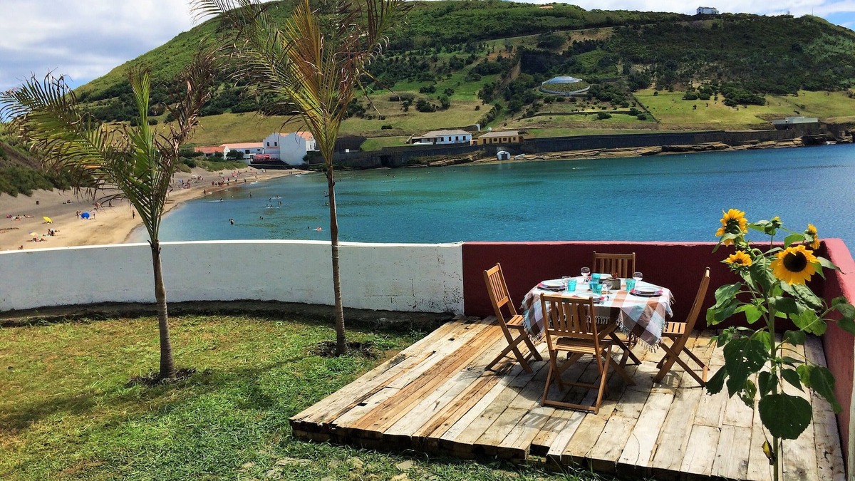 Horta House | House @ Porto Pim Beach - Supreme location on the most beautiful beach Azores