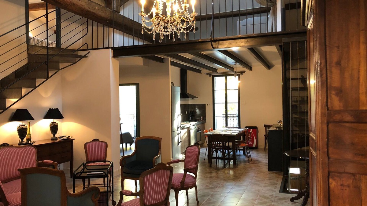 Aigues-Mortes House | House Saint Louis, 1248