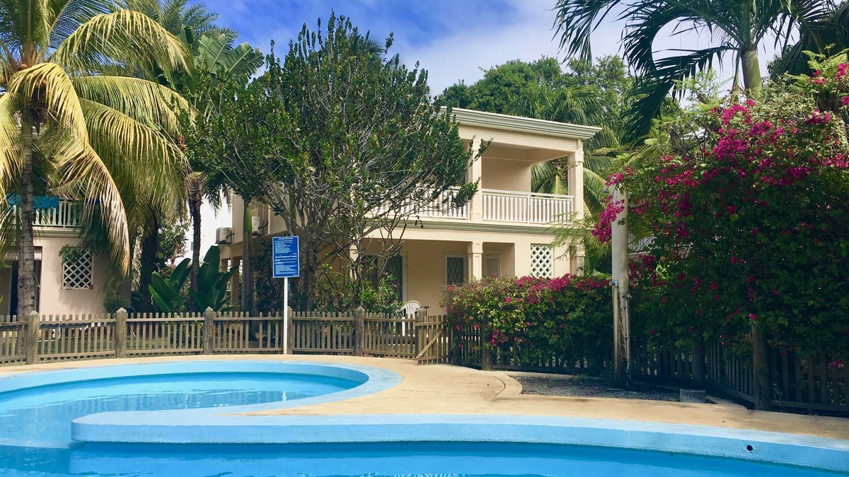Flic-en-Flac House | House Seaside & Pool - Flic en Flac (B)