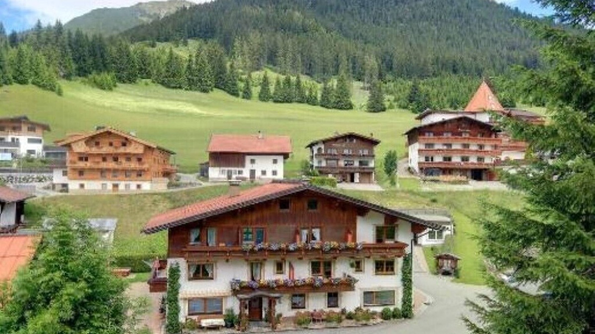 Berwang Apartment | House Seebach - Holiday apartment B