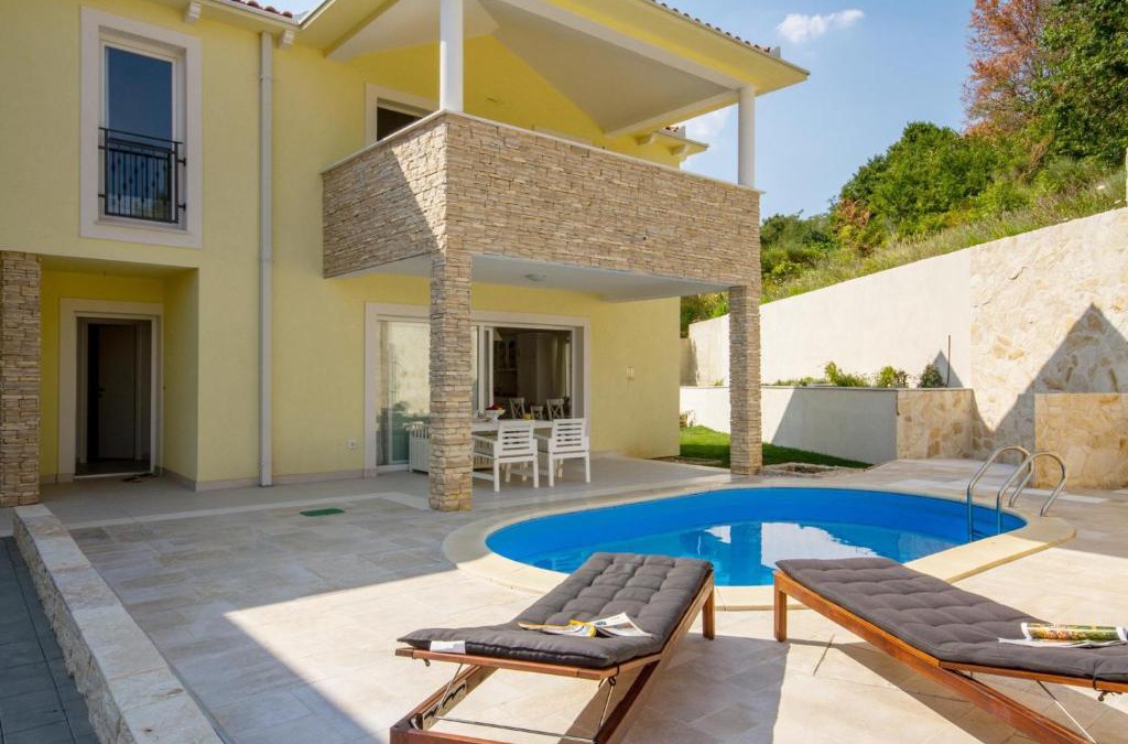 Jurandvor House | House Sunny Rock Baška