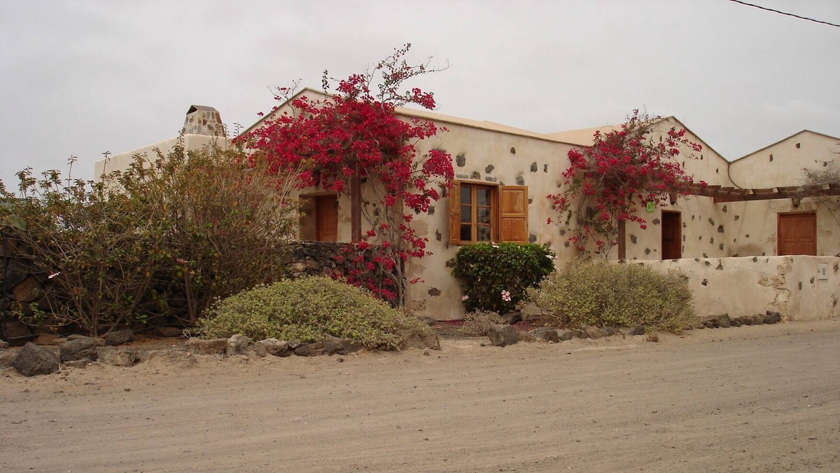 La Oliva Cottage | House Taro, Discounts, El Cotillo-El Roque