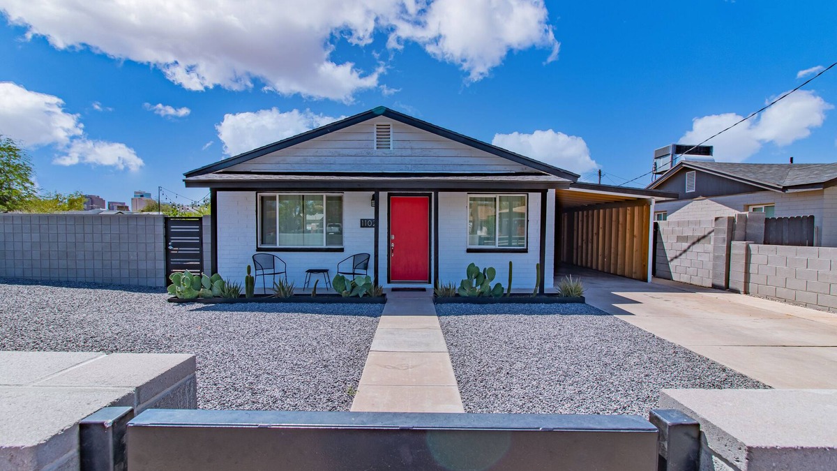 Garfield House | House