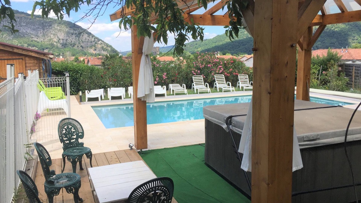 Foix House | house /villa - FOIX
