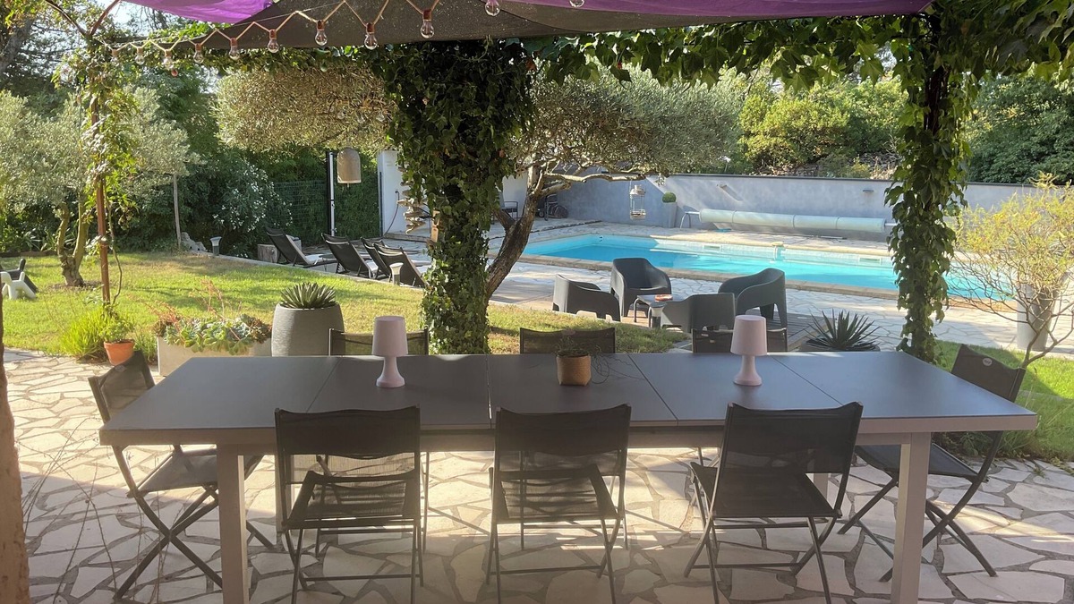 Les 3 Ponts Villa | House/Villa - Nîmes