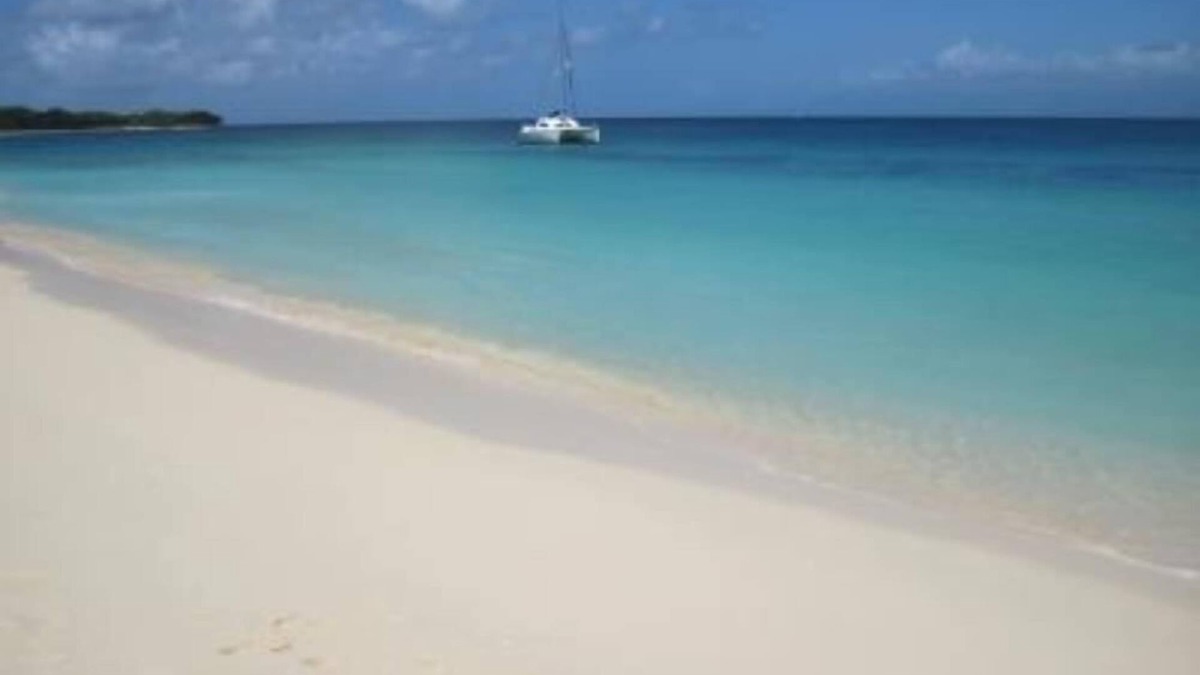 Saint-Francois House | House/Villa - ST FRANCOIS