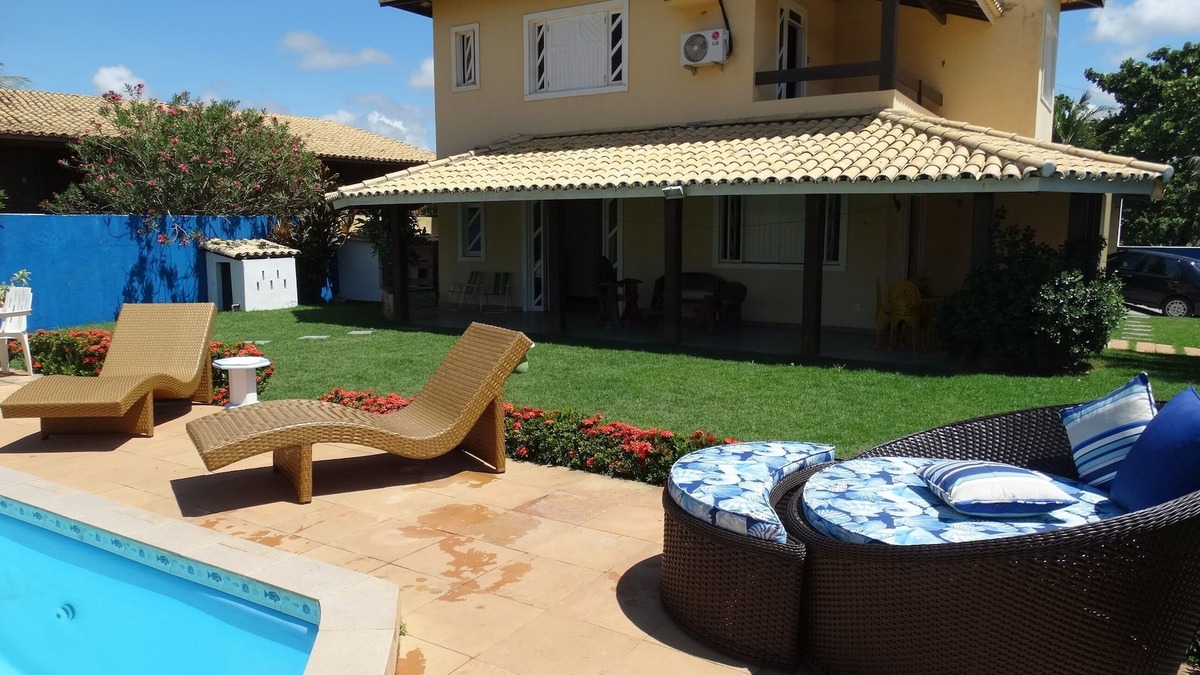 Pouso Alegre Buraquinho House | House Villas Atlantic on the beach, 5/4 and 2 suites!