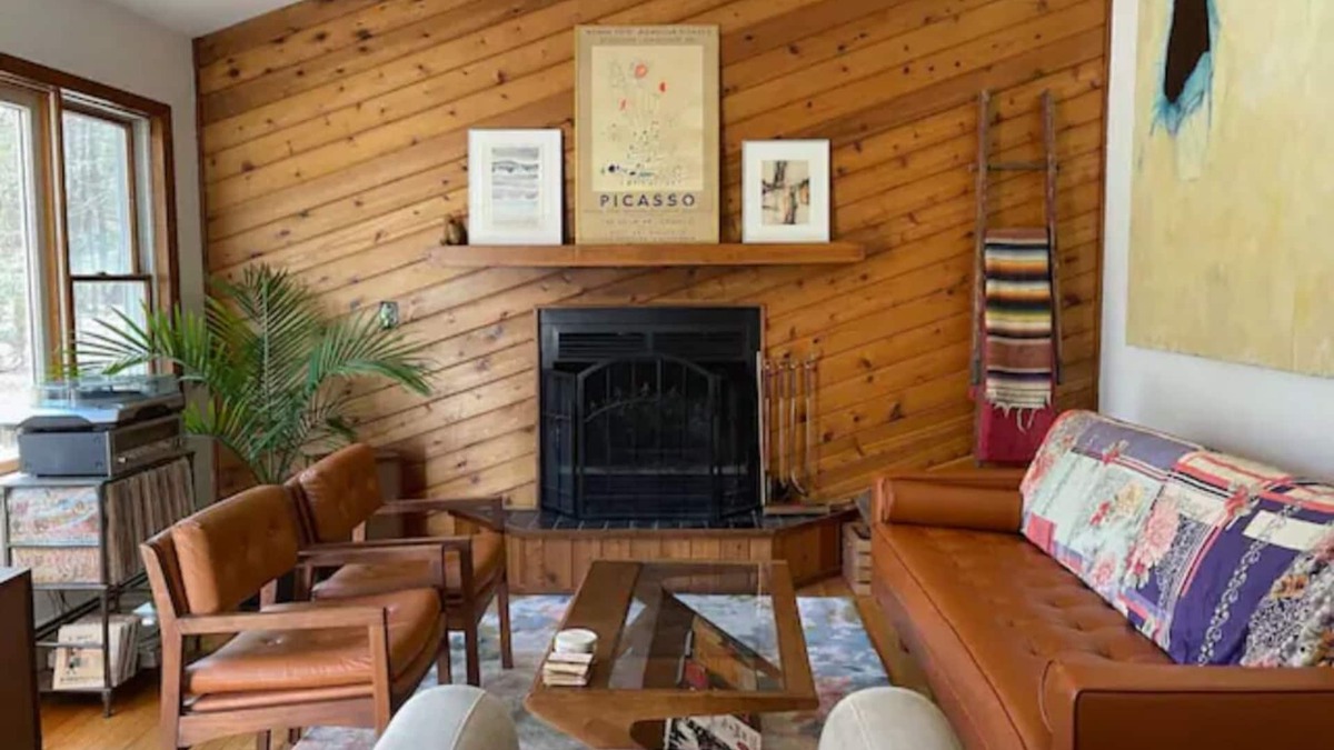 Barryville House | House w/Hot Tub on 10 Acres near Delaware River