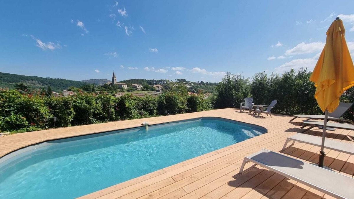 Saint-Julien-du-Serre House | House with swimming pool, garden, terrace with panoramic view Ardèche