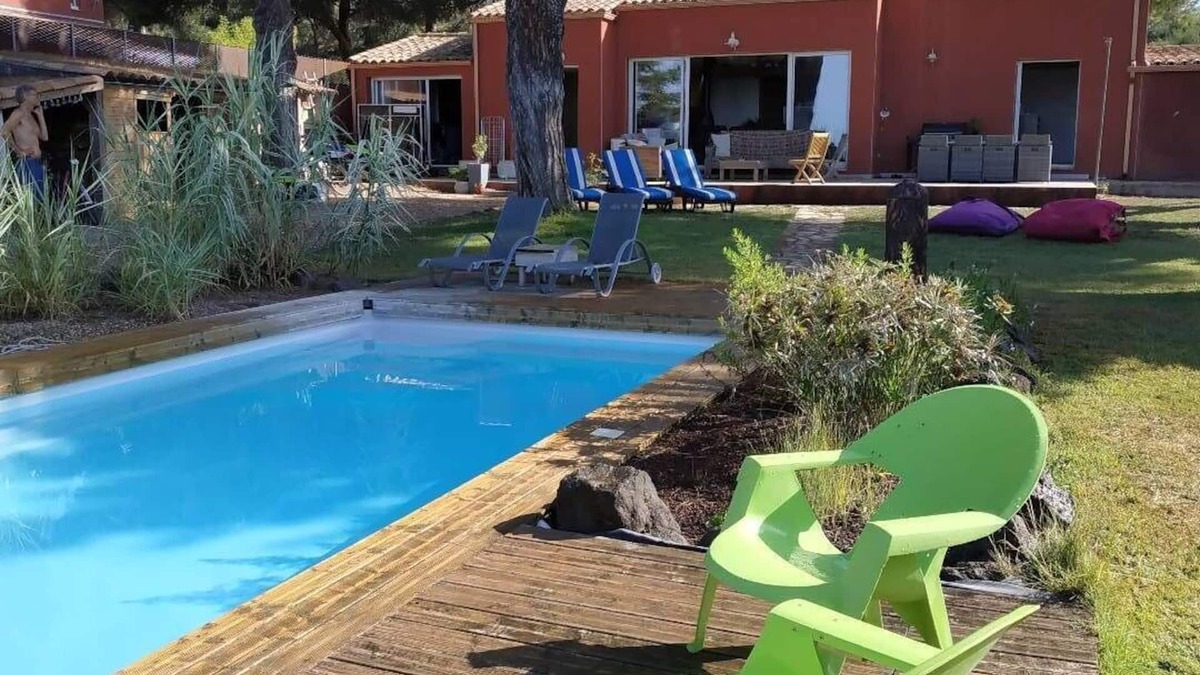 Agde House | House with a large garden in the Cap d'Agde golf course
