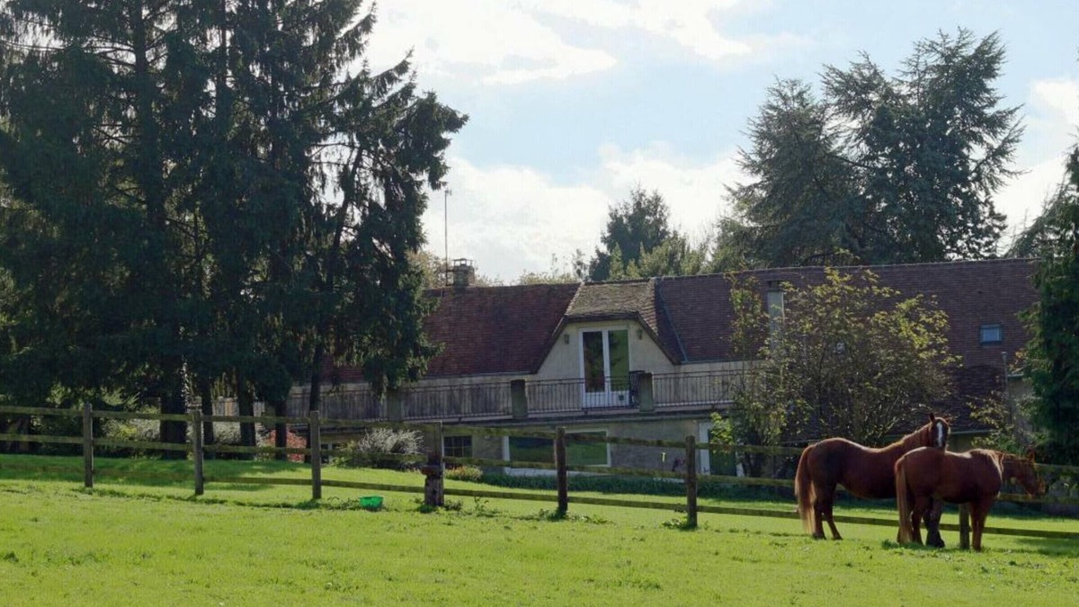 Radon Cottage | House with balcony, pets allowed, near Alençon