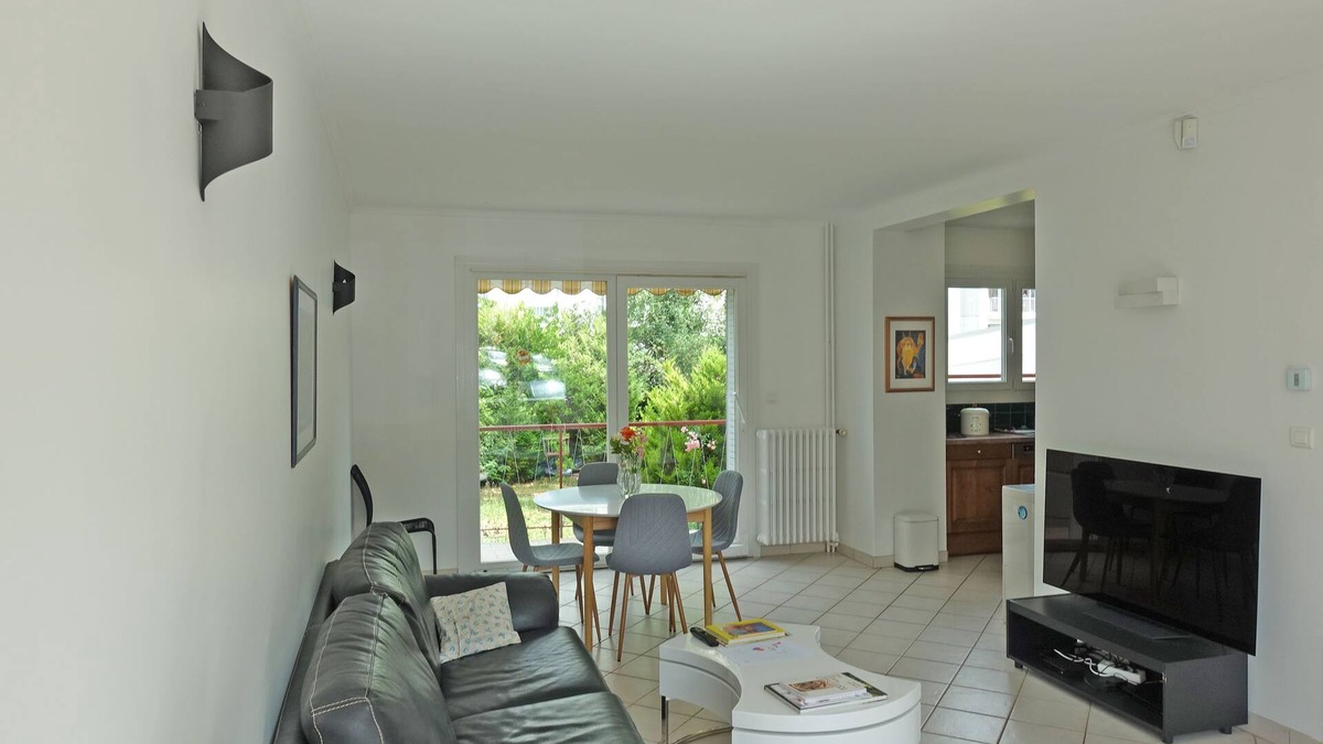 Quartier Beauregard-Boufflers-Buthegnemont-Boudonville House | House with garden close to town center