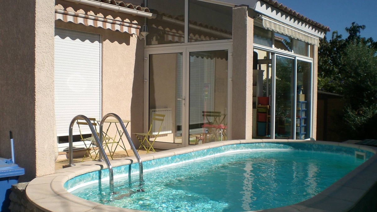 Castelnau-le-Lez House | House with pool in residential area