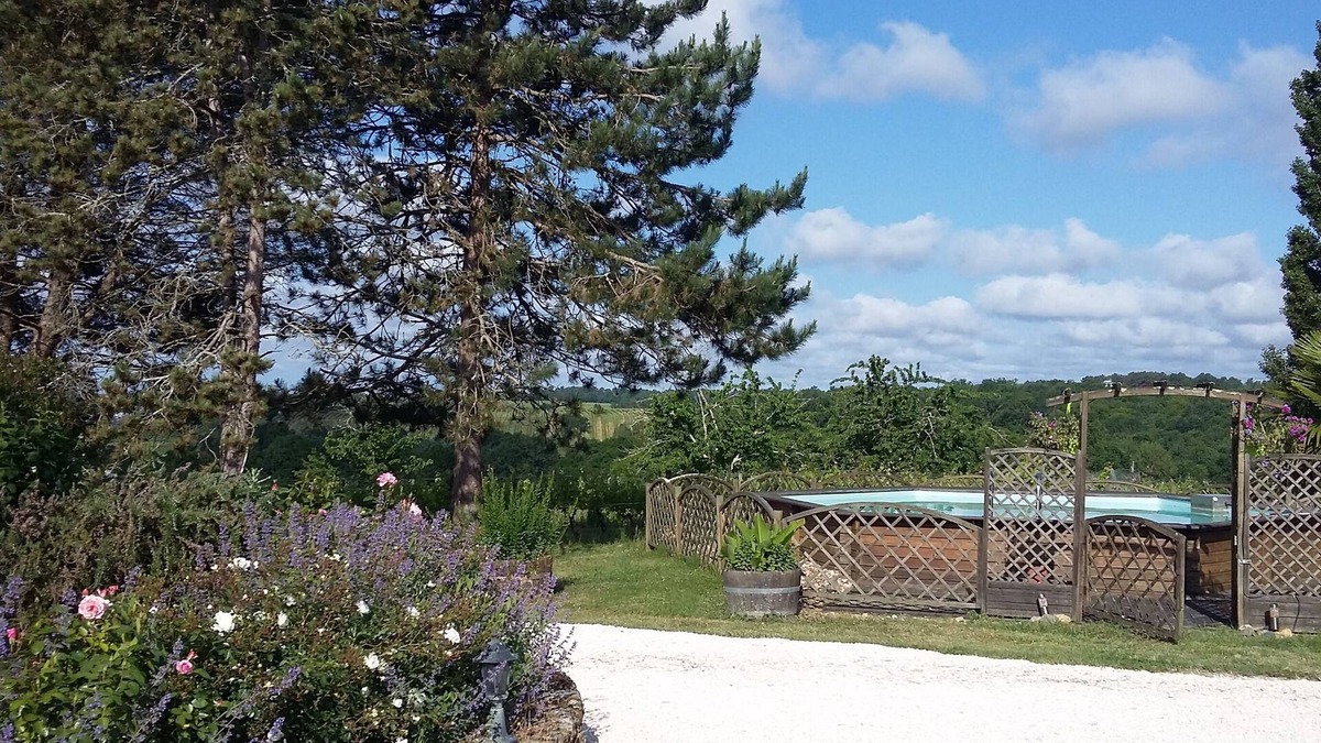 Caumont House | House * with pool, near Saint Emilion, eco-lodge, massage, 8 people