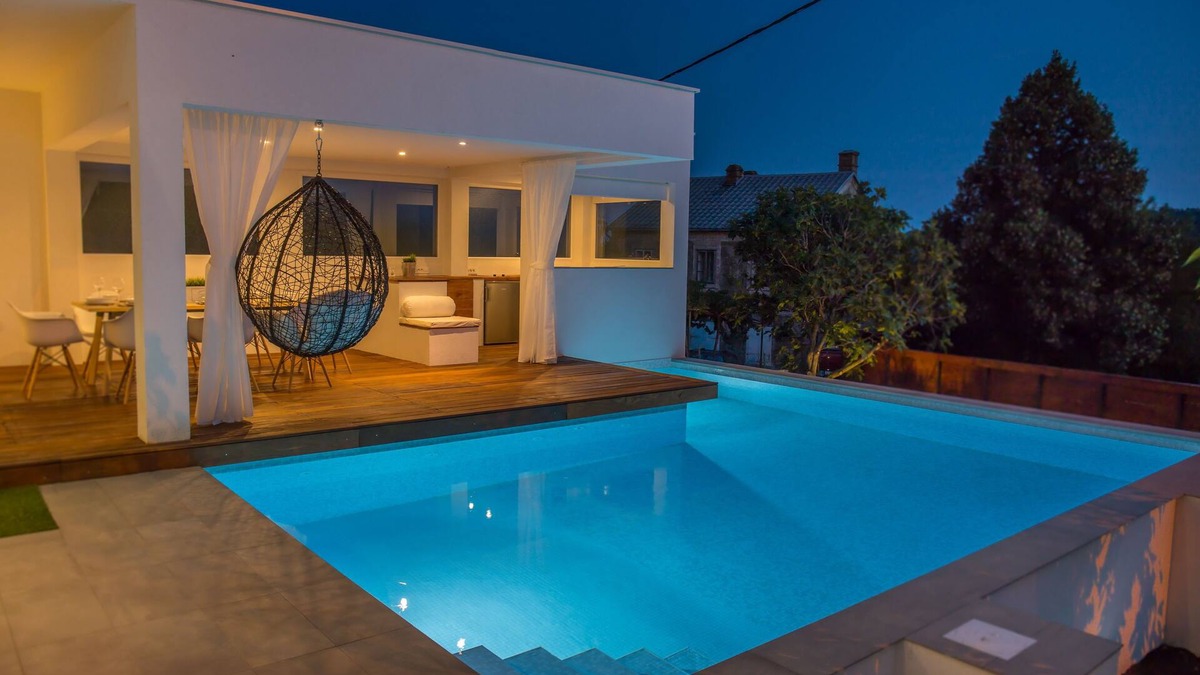 Bribir House | House with pool, wifii