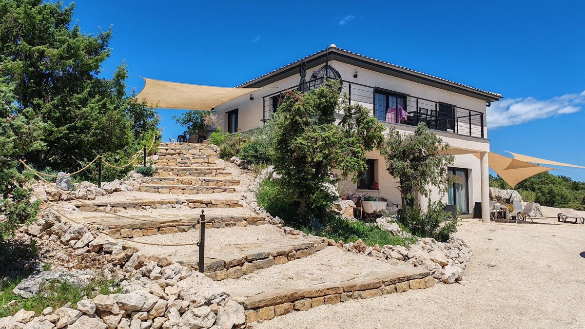 Lagorce House | House with private Jacuzzi