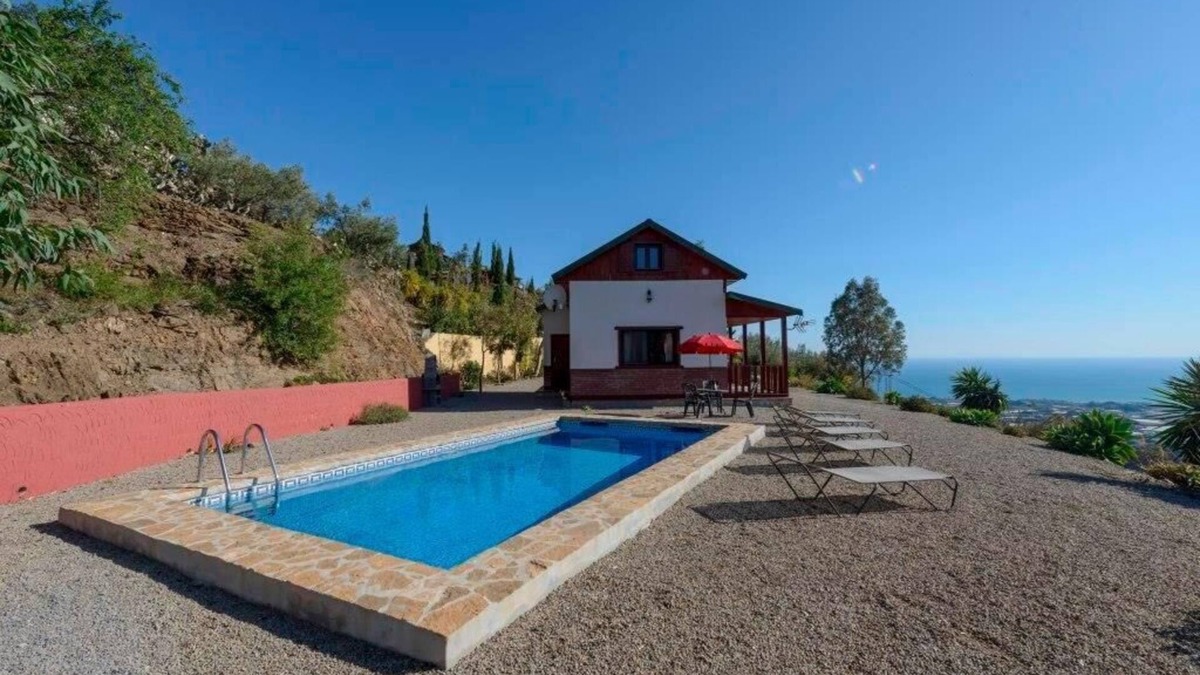 Arenas House | House with Private Pool (Piscis)